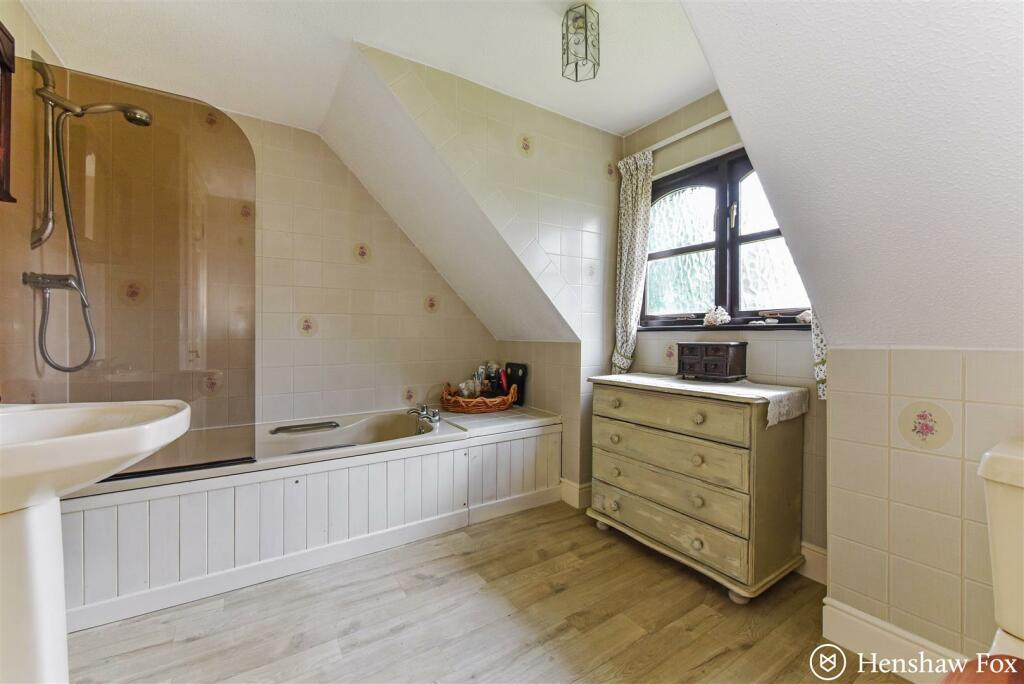 sketch_Ph16_5626258 - Copy.jpg