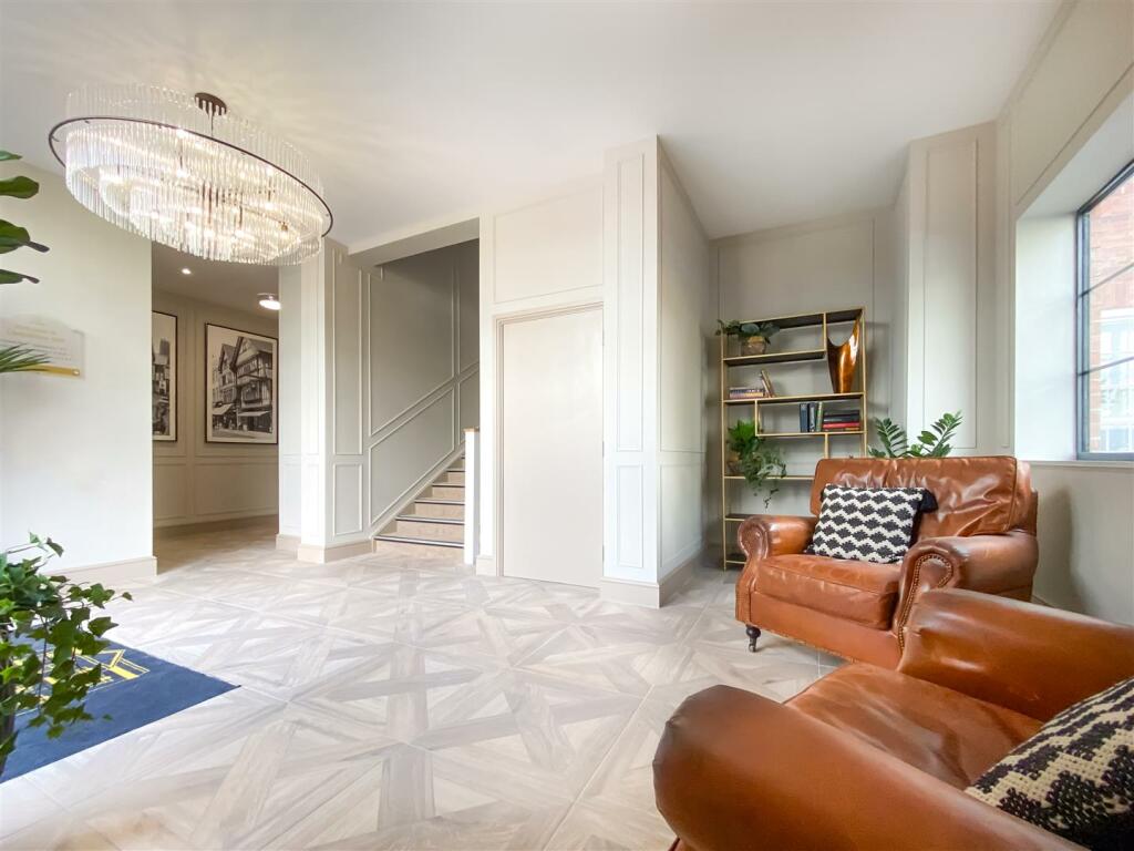 Entrance Wide Angle.jpg