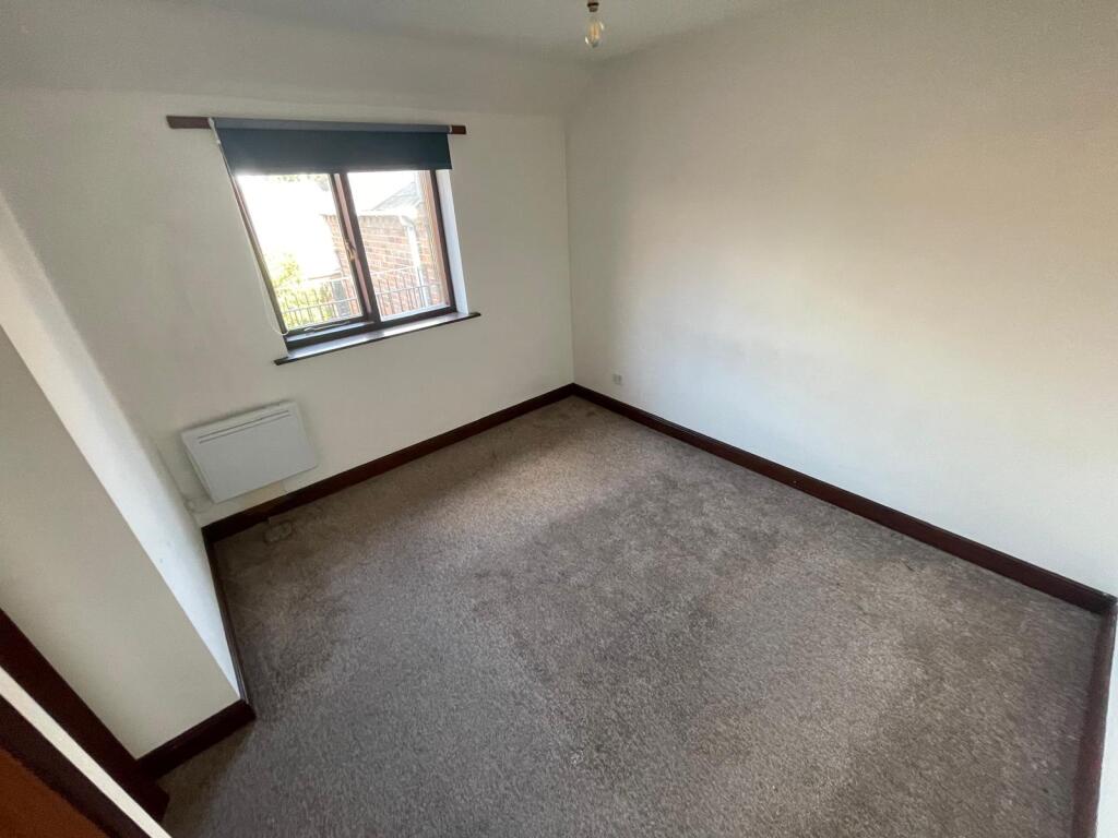 WhatsApp Image 2025-08-12 at 17.12.22_65b70896