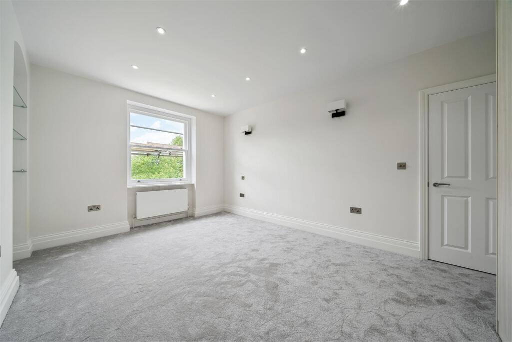 Flat 8, 129 Hamilton Terrace NW8 9QR-No Watermark-