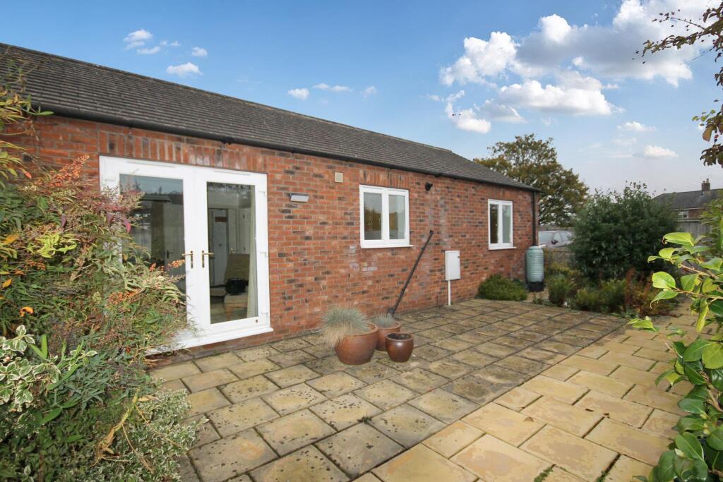 9018917-107575-134064030015014976-a3810015-a0ae-8a