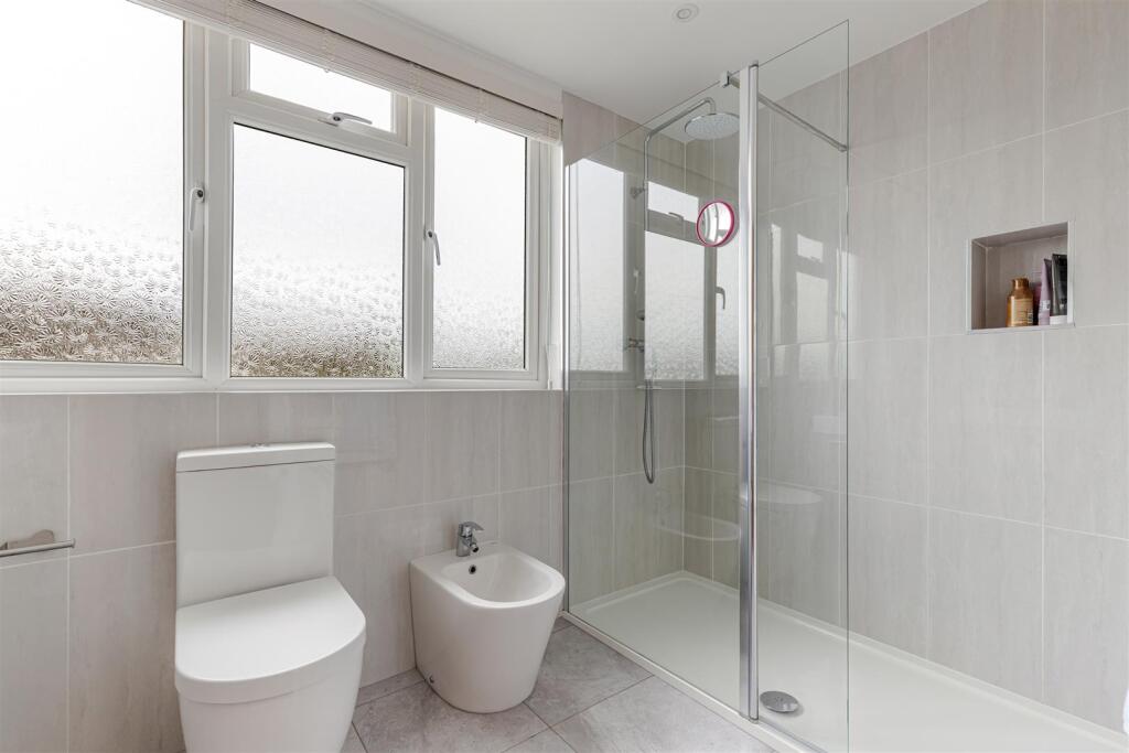 A21 - 3 Brakeridge Close - 251105.jpg