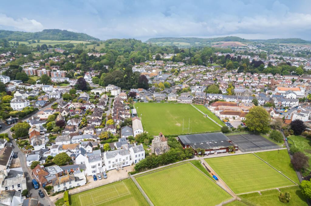 664741c023359-111...