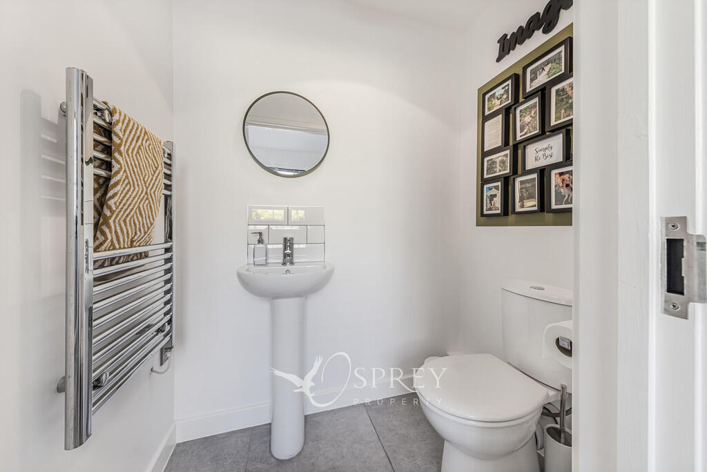 Downstairs Cloakr...