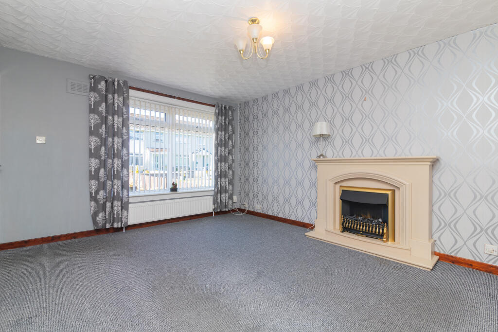 4 glendower way paisley L-26