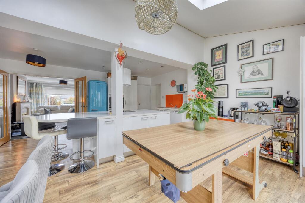31_CRAWFORD_AVE_LENZIE_012.JPEG