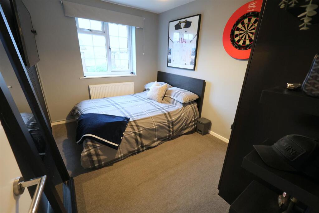 FC Bedroom 2i.JPG