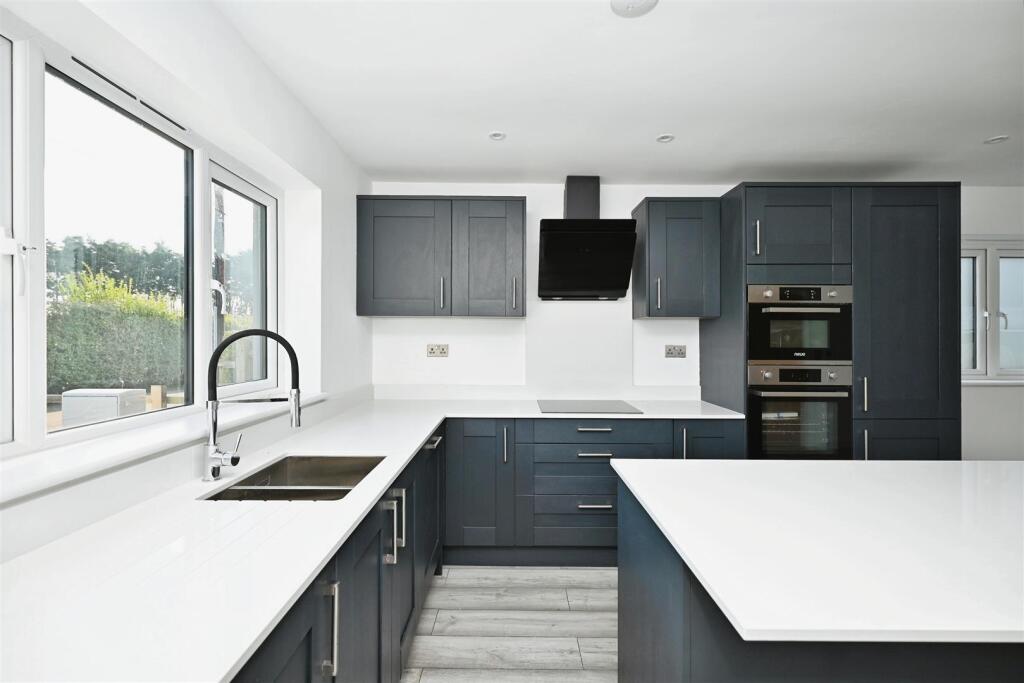 Kitchen/Diner/Family Room