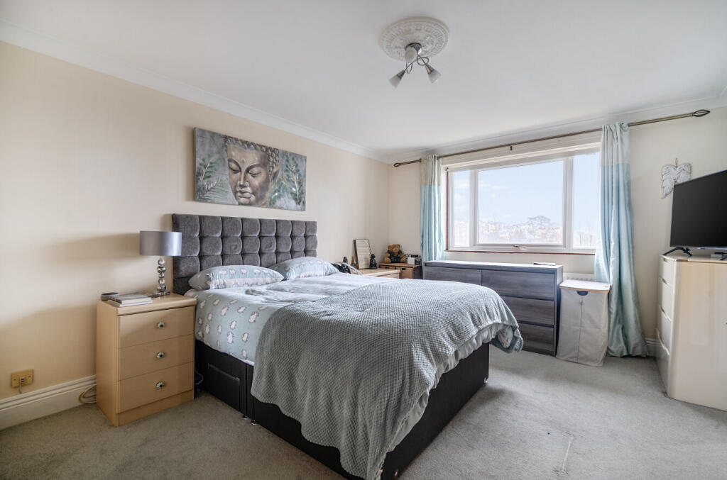 1389499-10-694038...