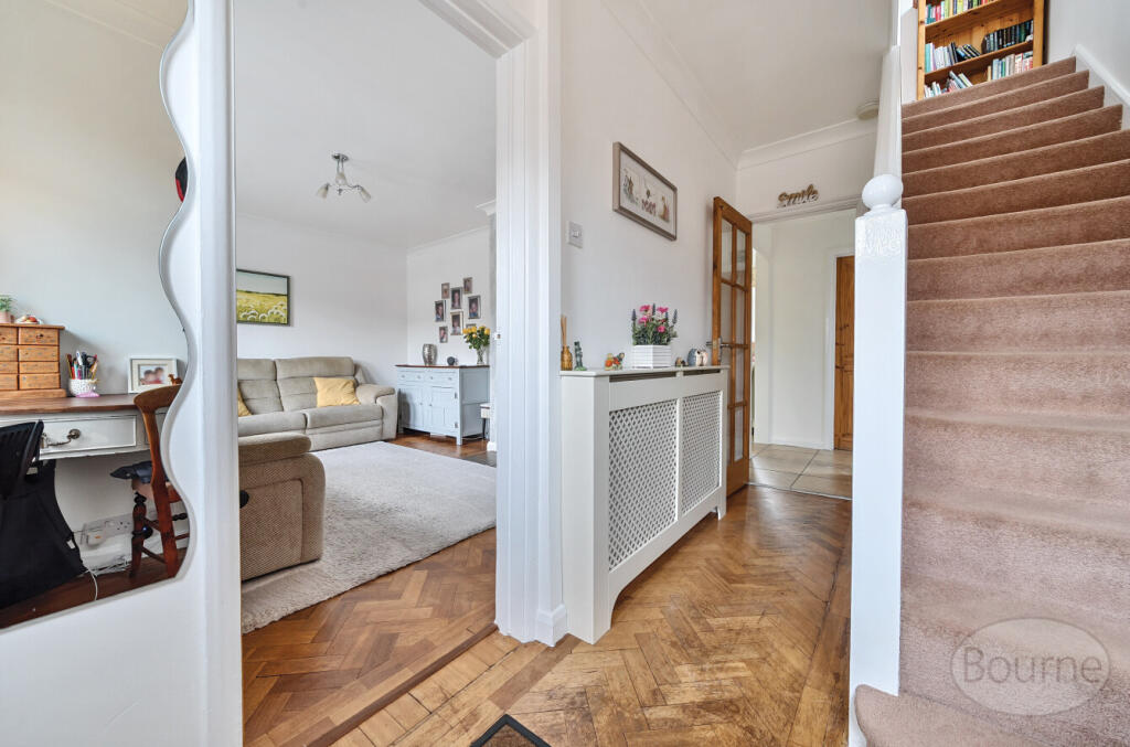 2f810f04-568a-494...