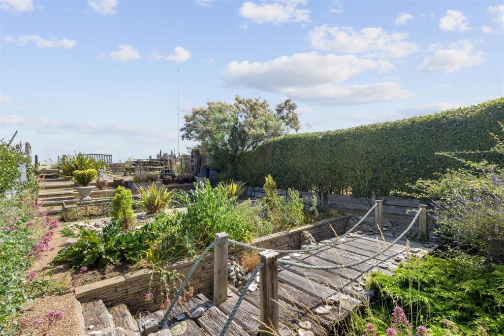garden #8.jpg