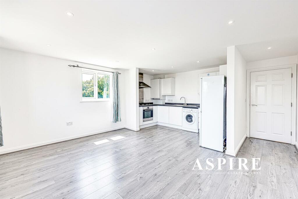 Aspire Benfleet10.jpg