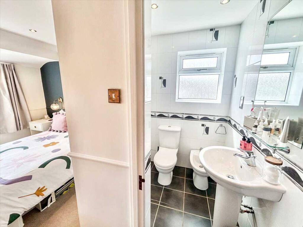 En-Suite Shower Room