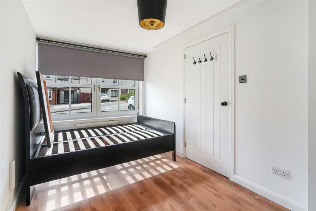 Bedroom 4/Family Roo