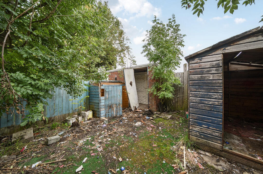 1361060-6-68dabe4...