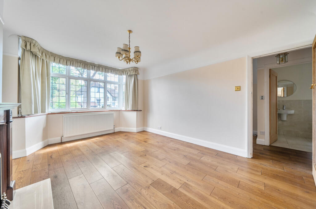 1348368-4-68b97d0...