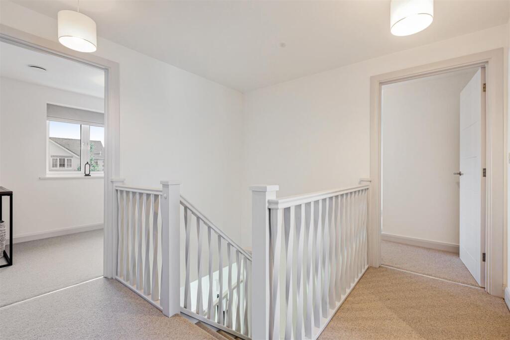 A45 - Ipplepen, New Homes at Rosemoor - 250922.jpg