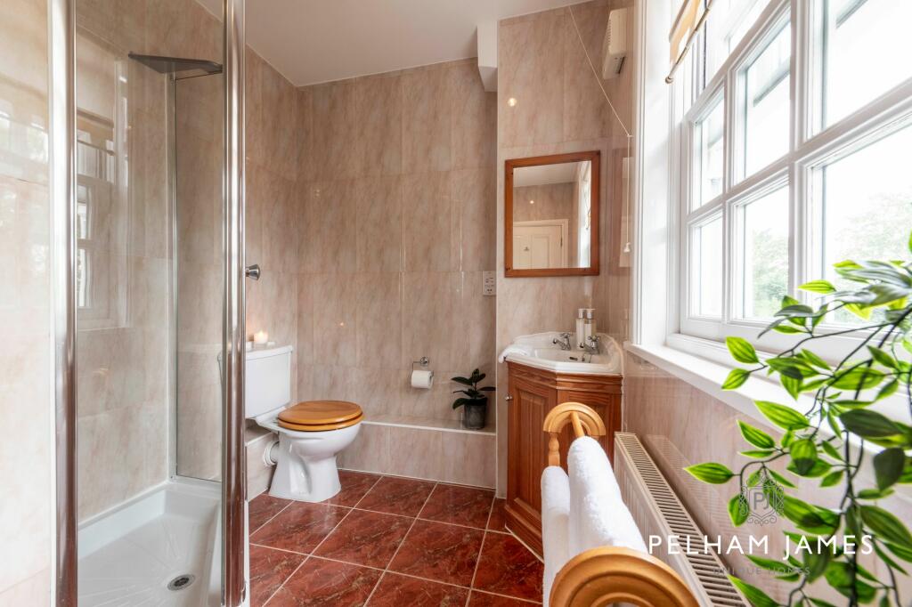Shower Room, Rutland House, Wothorpe Park