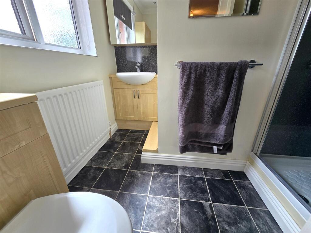 Ensuite
