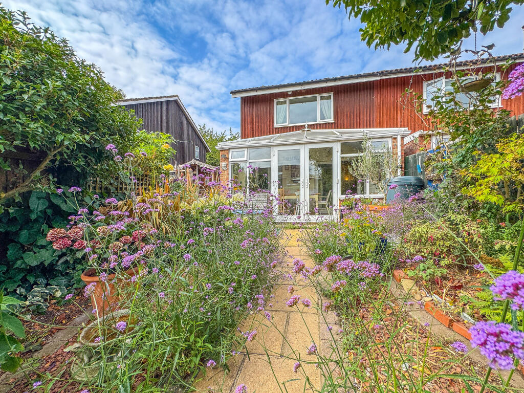 20250822_093549875_iOS_edited