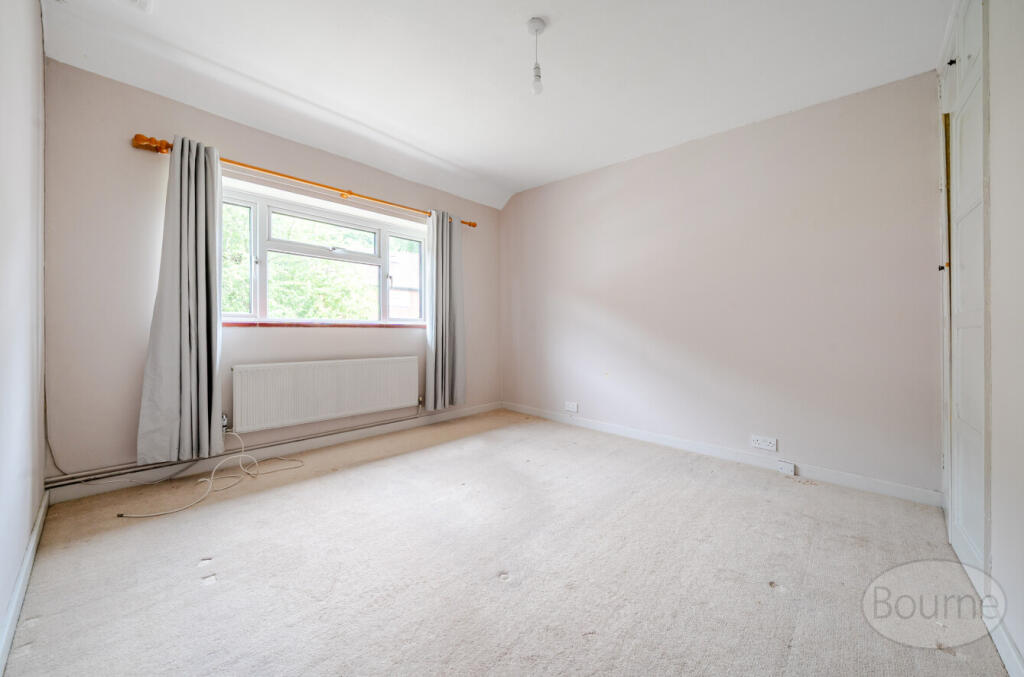 f77a9a60-aea3-437...