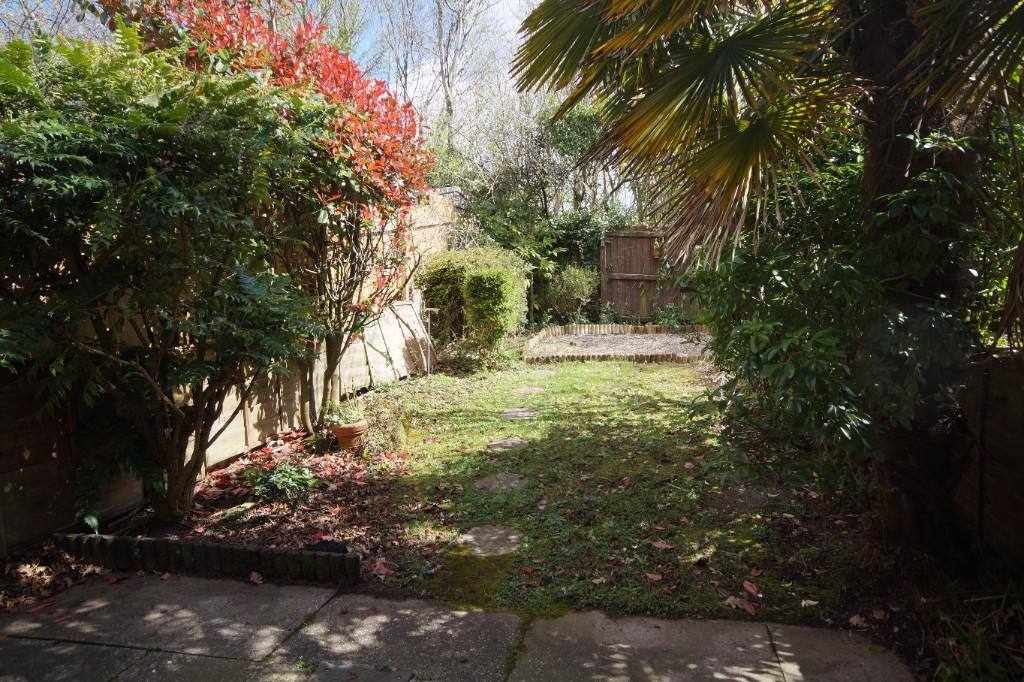 40 Greenacre Drive