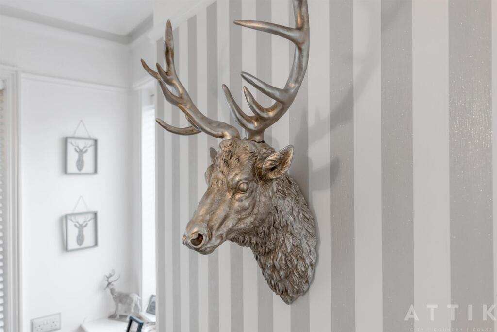 Attik 5, Stradbroke Road Gorleston, NR31 7AQ (10).