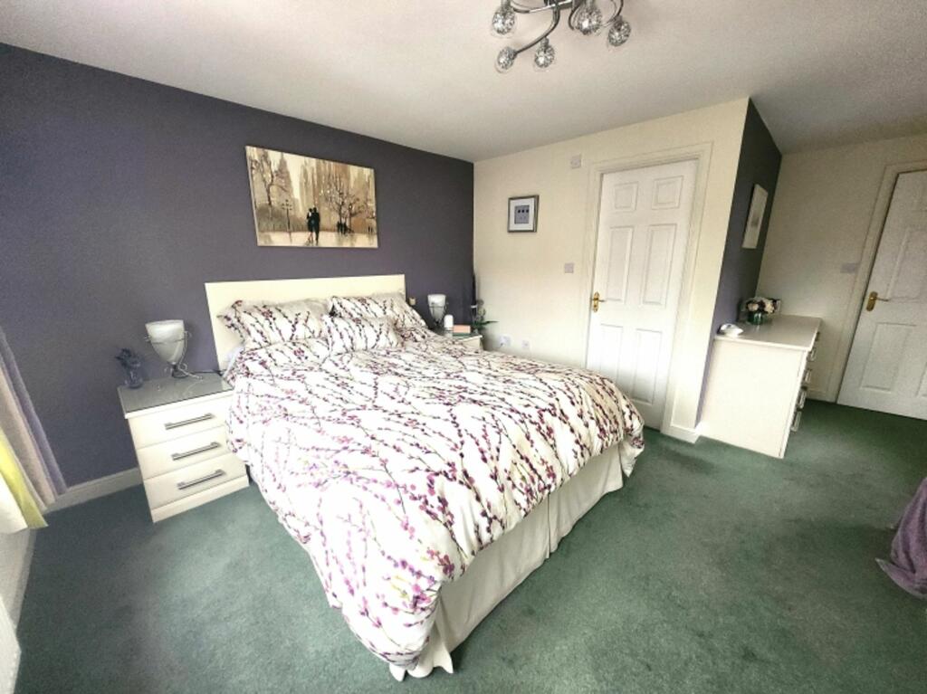 Main Bedroom