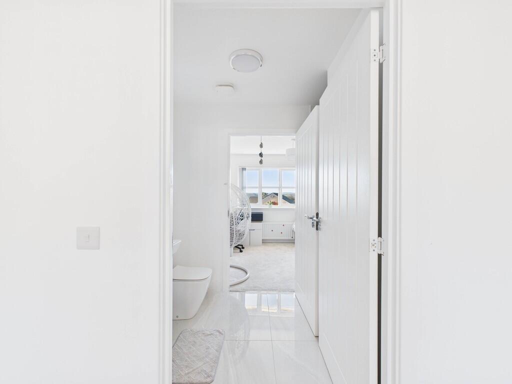 CAM05526G0-PR0066...