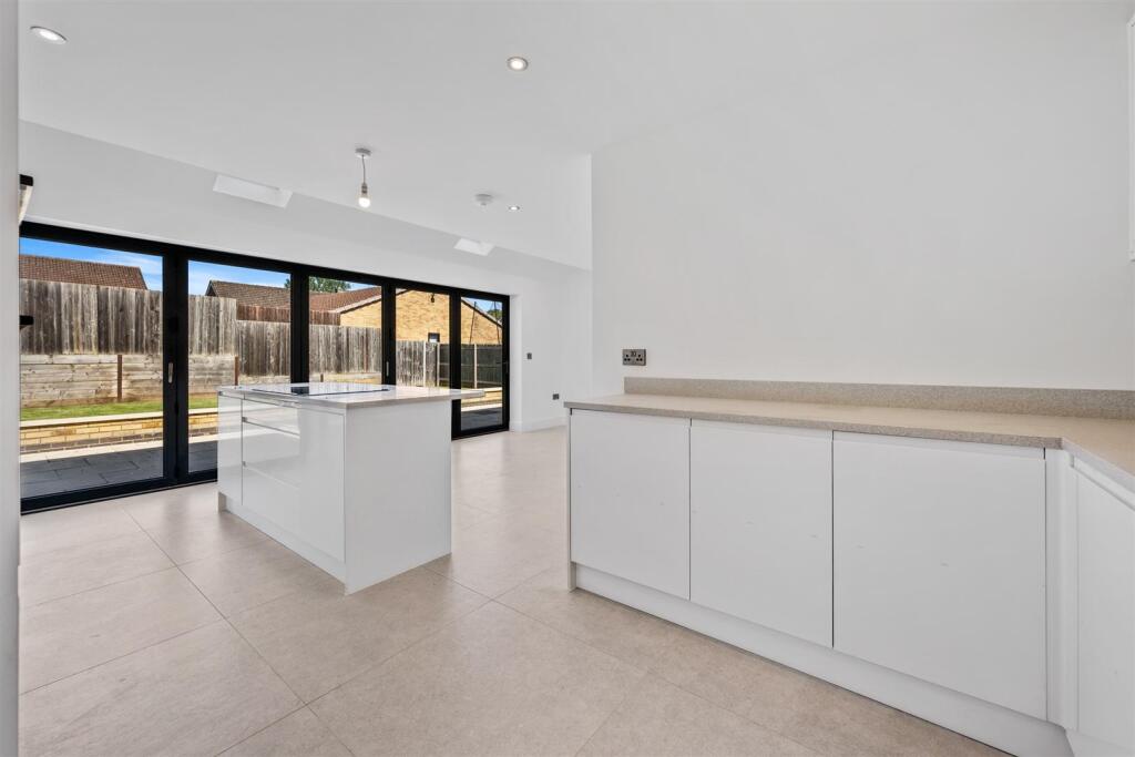 Kitchen/Breakfast/Family Room