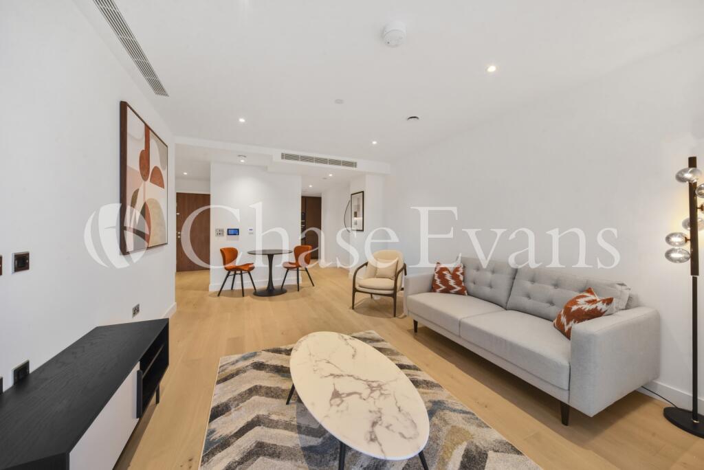 Living Area - Opus H