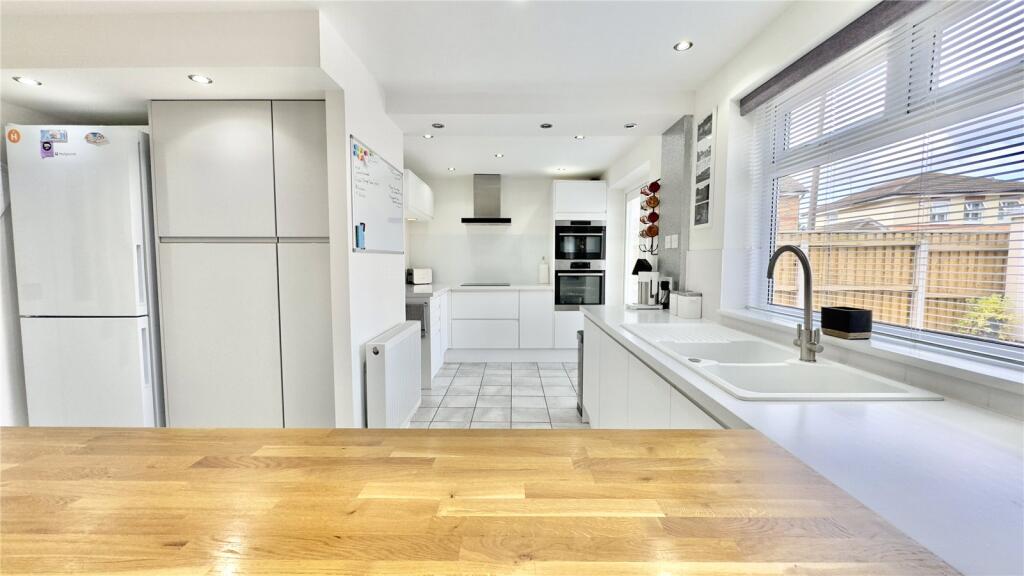 Kinnerton Close, Moreton, Wirral, CH46