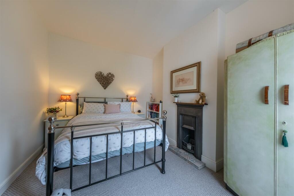 273 London Road-016.jpg