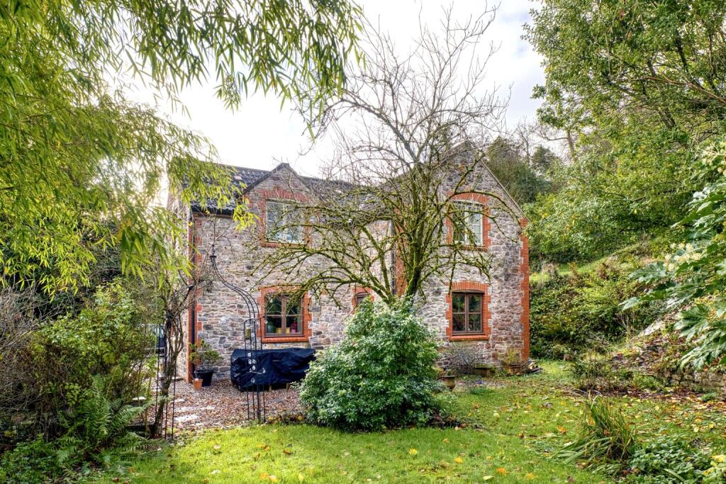 Gurney Slade between Wells and Bristol