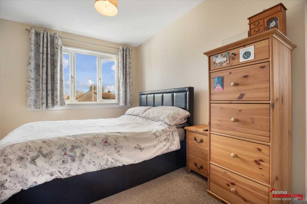 Bedroom One (3)