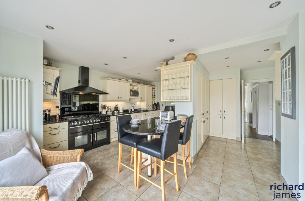 714eca48f4e34d0db098515c81cb5431