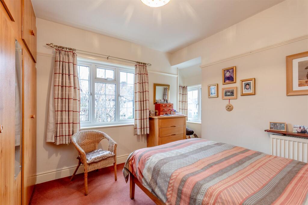 Wellington Walk, Westbury on Trym Bed 3.jpg