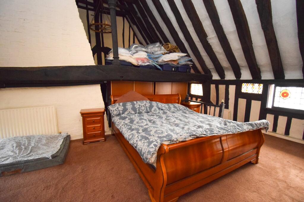 Living Room/Bedroom 1