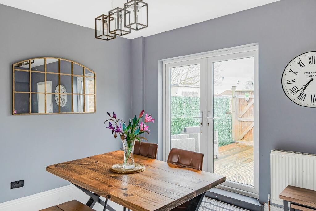 Dining Room (3)
