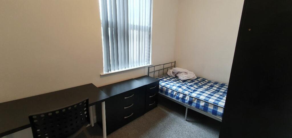 Room 4