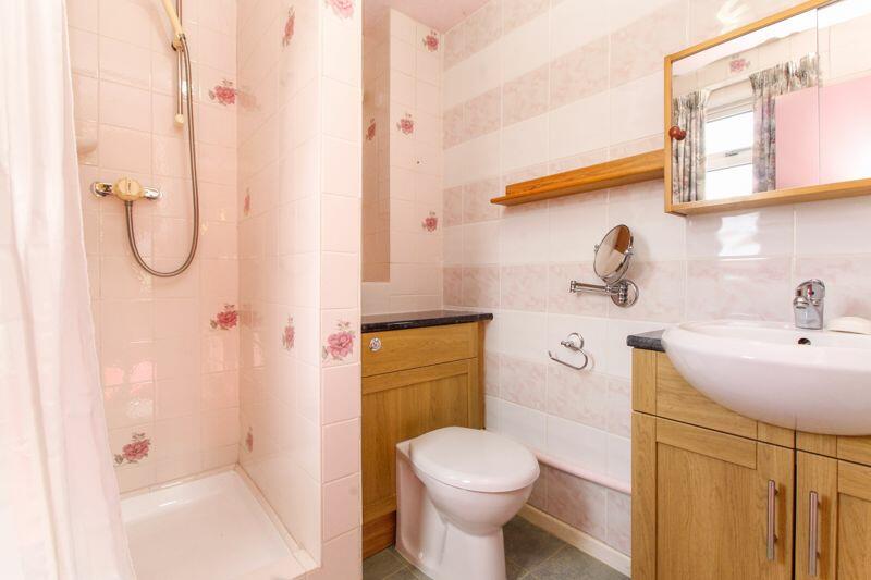Bedroom One En-Suite