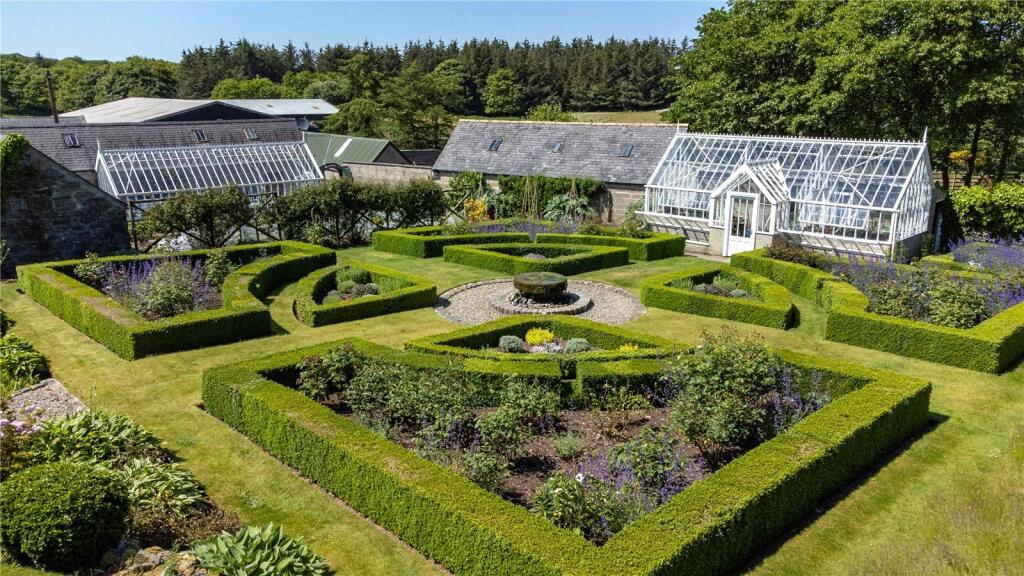 Walled Garden