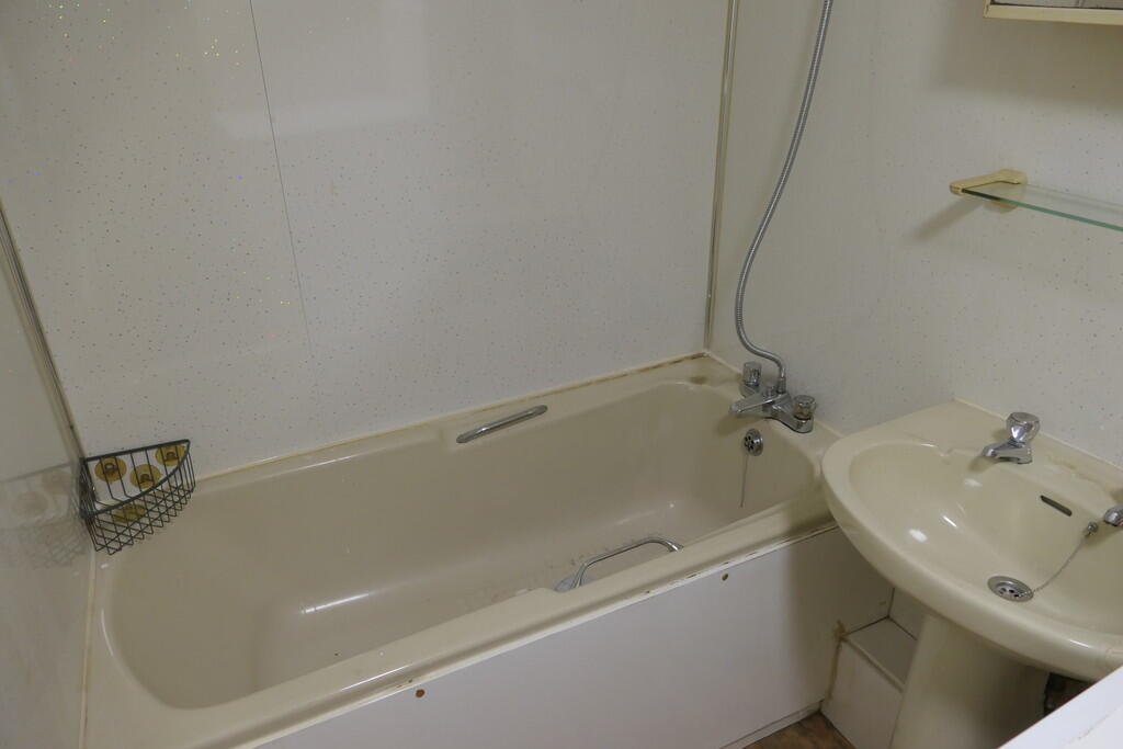 flat10highlanebat...