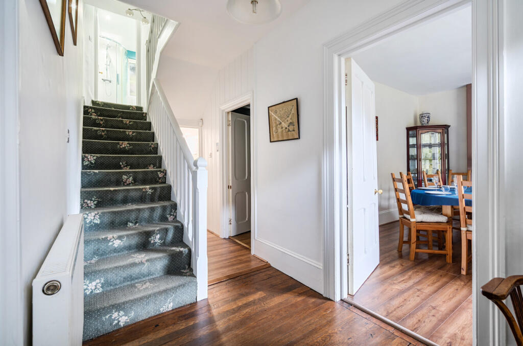 1383029-4-6929bf1...