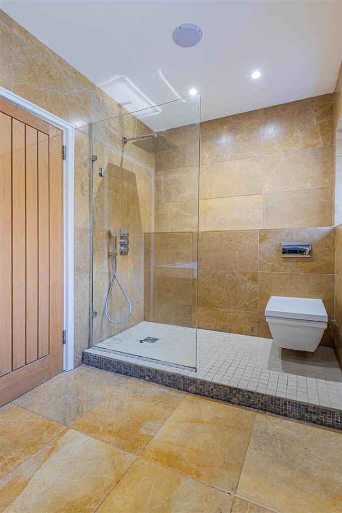 Bronwydd Close 6-27.jpg