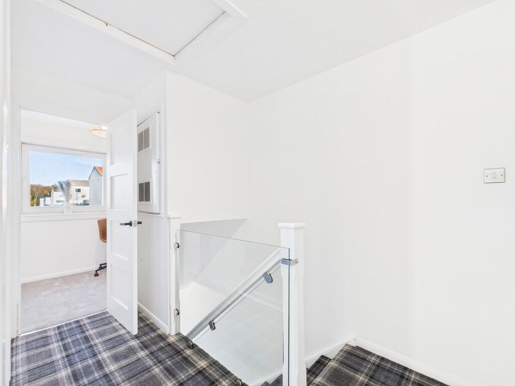 CAM05526G0-PR0069...