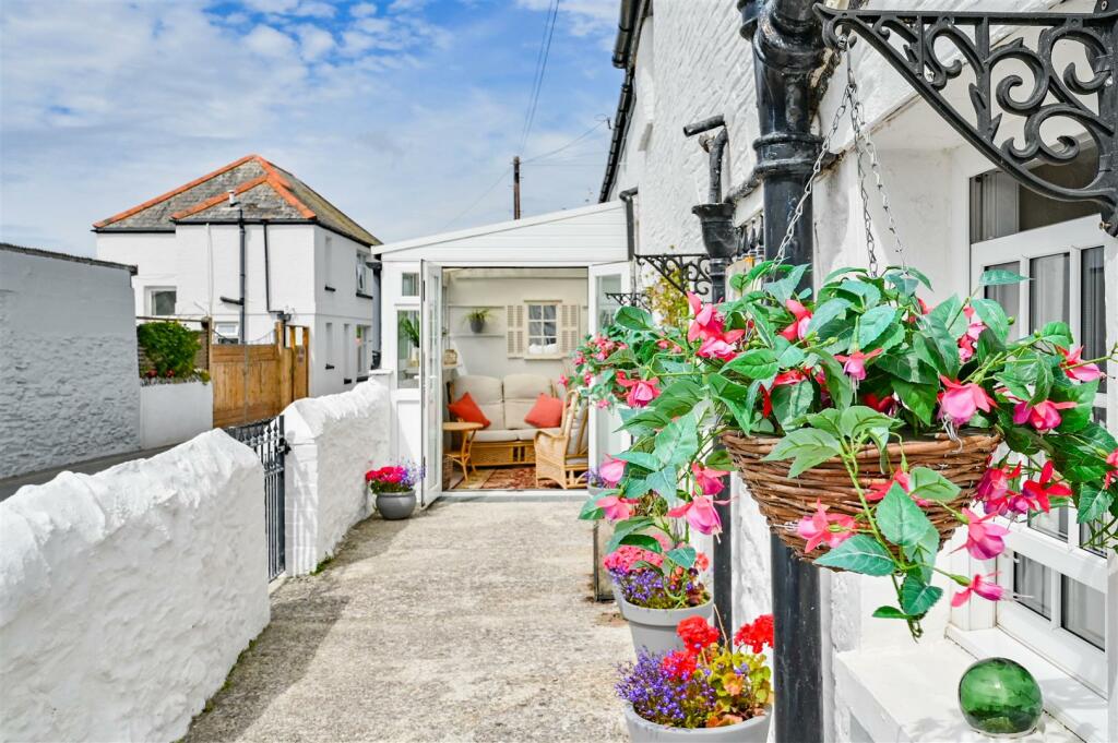 The Cottage Downderry-69.JPG
