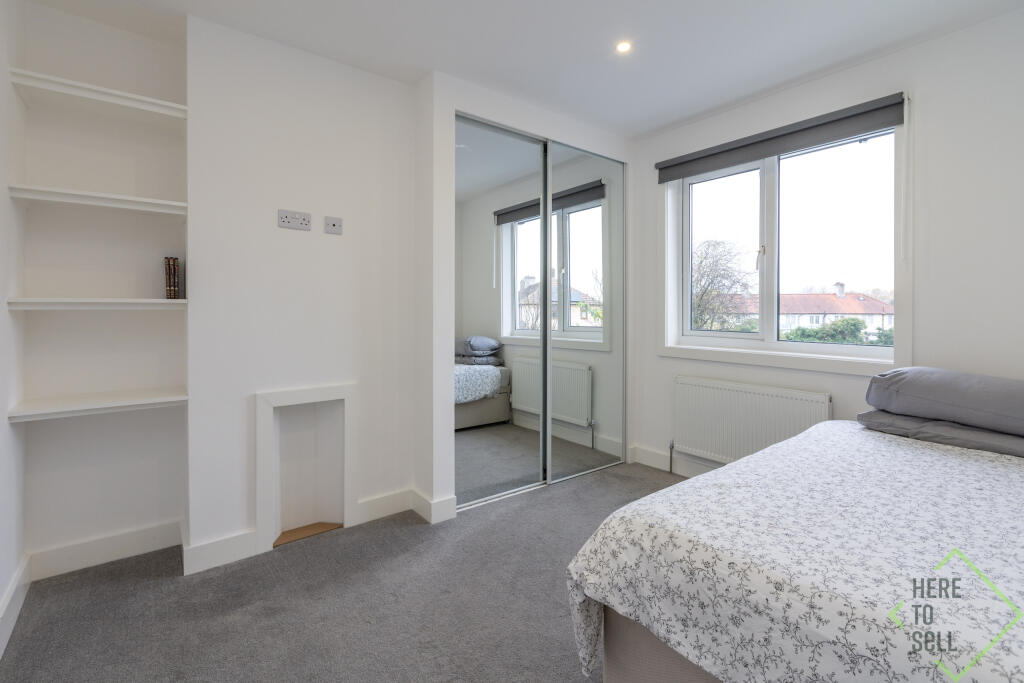 15 Flexmere Rd, London N17 7AU-19