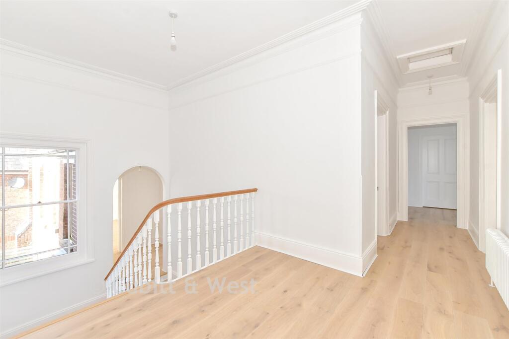 Internal Lifestyle Photograph