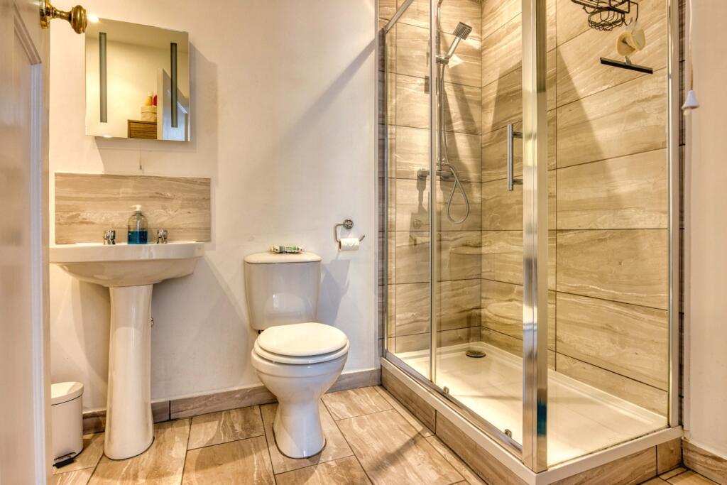 Ewemove Taunton - Kingston Road (16)